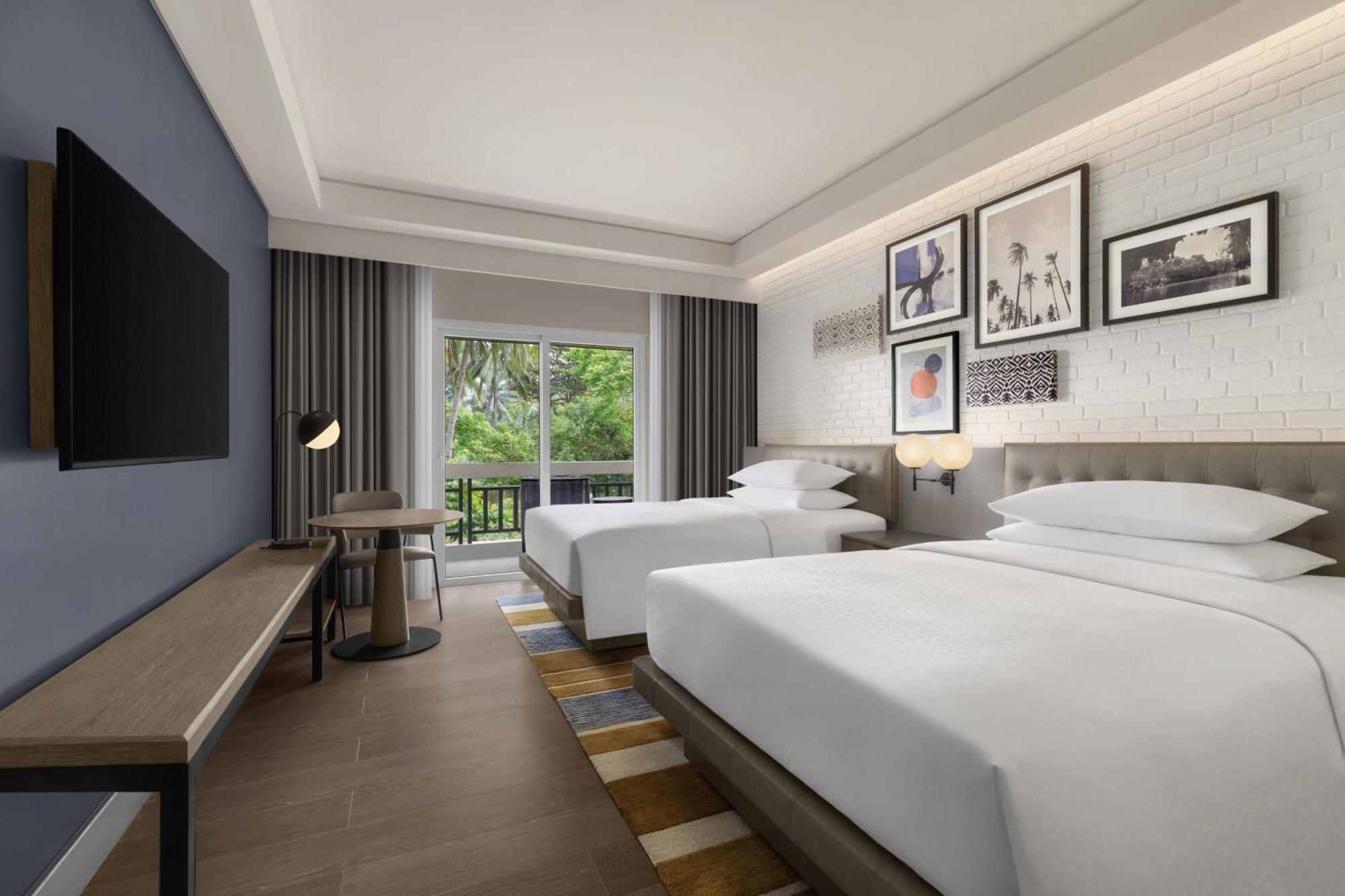 Four Points By Sheraton Palawan Puerto Princesa Exteriör bild