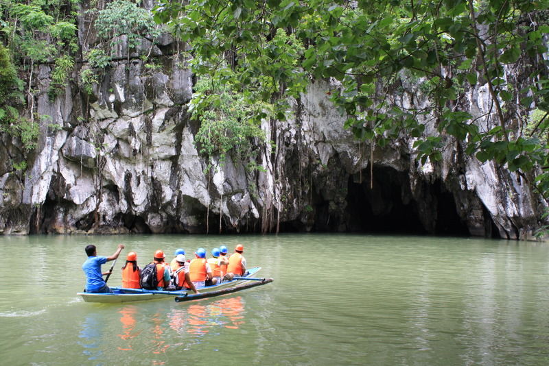 Four Points By Sheraton Palawan Puerto Princesa Exteriör bild