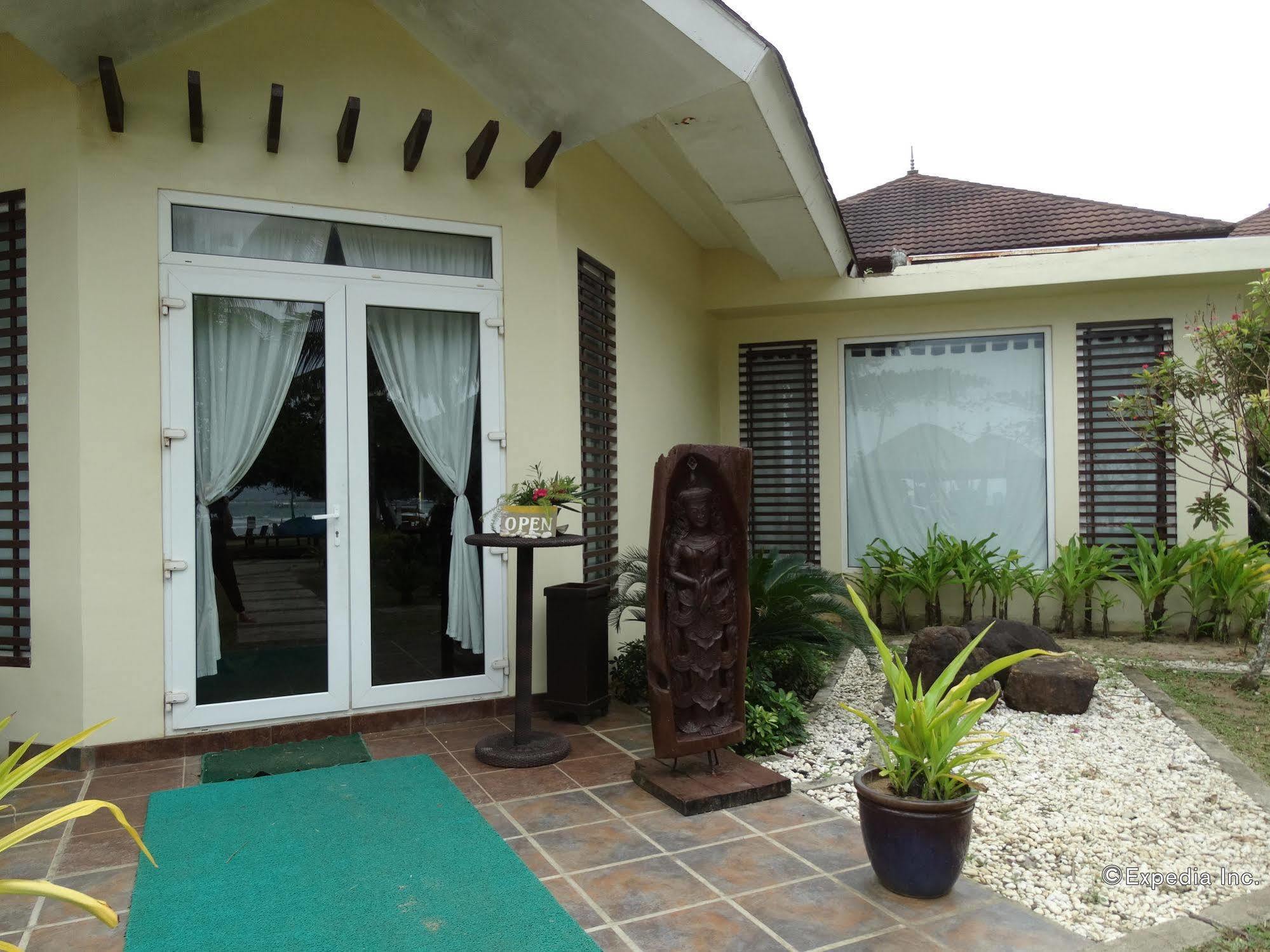 Four Points By Sheraton Palawan Puerto Princesa Exteriör bild