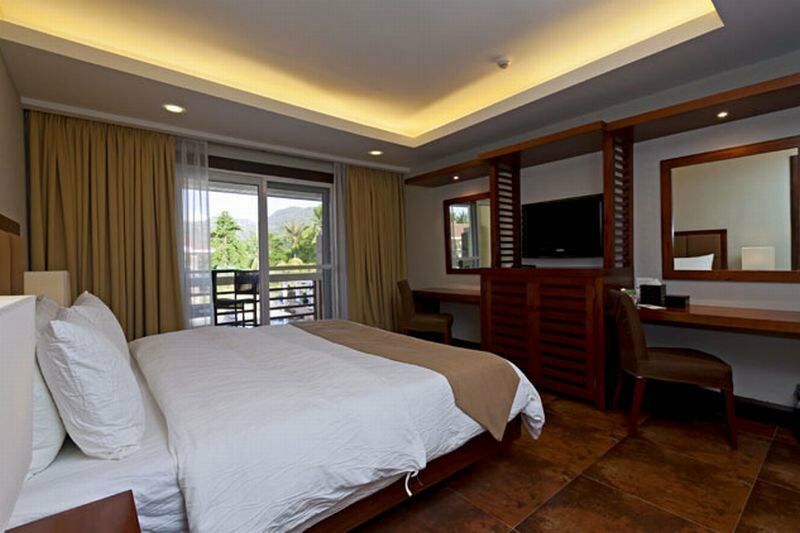 Four Points By Sheraton Palawan Puerto Princesa Exteriör bild