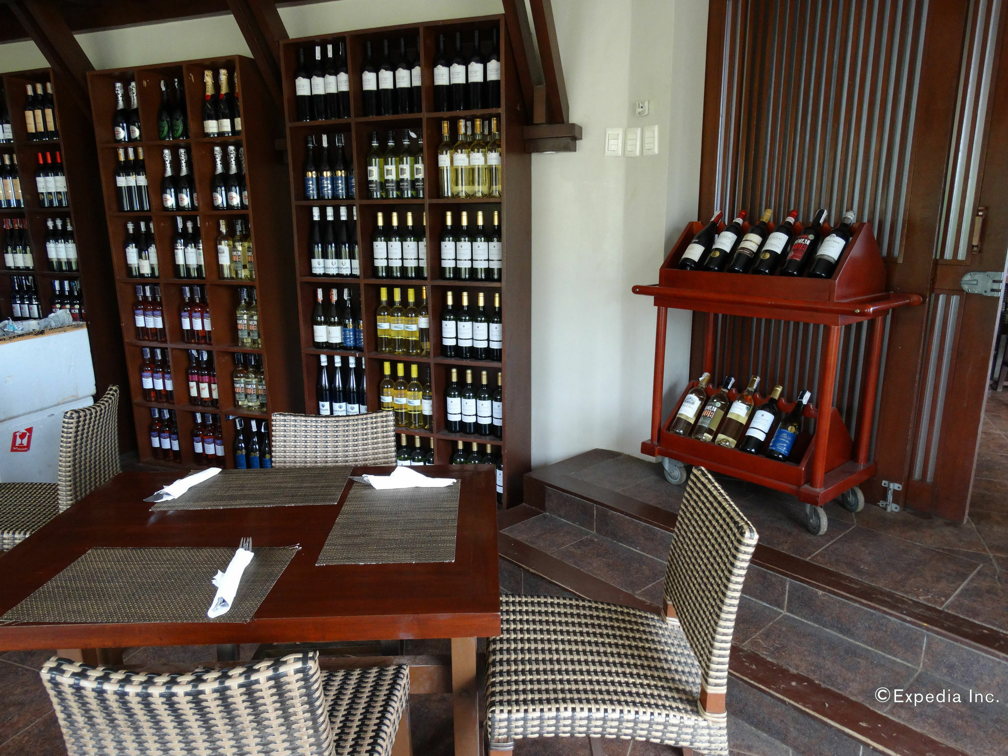 Four Points By Sheraton Palawan Puerto Princesa Exteriör bild